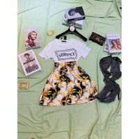 Set đầm xoè áo thun Versace