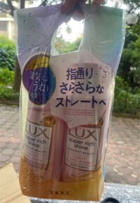 Set dầu gội xả Lux Super Rich Shine Straight Beauty 400ml – Suôn thẳng, mềm mượt và sáng bóng tự nhiên