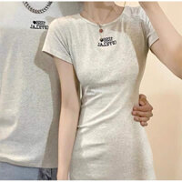 Set Đồ Đôi Couple Áo Phông Nam Tay Lỡ Váy Thun Nữ Màu Xám Thêu Chữ 1ESS