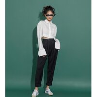 Set Fabric Holic quần dài dáng baggy họa tiết sọc và áo sơ mi trắng