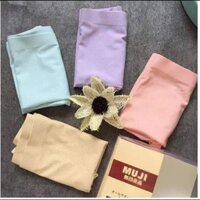 Sét hộp 4 quần lót nữ Muji sợi tre chất liệu mềm mịn, co dãn tốt đem đến cảm giác dễ chịu khi mặc