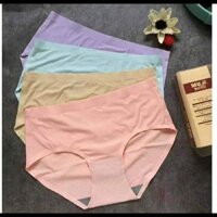 Sét hộp 4 quần lót nữ Muji sợi tre chất liệu mềm mịn, co dãn tốt đem đến cảm giác dễ chịu khi mặc