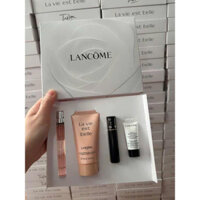 Set Lancome 4 món - 1 nước hoa lancome la vie 10ml - 1 lotion nước hoa 50ml - 1 mascara 2ml - 1 serum đen thần thánh 5ml