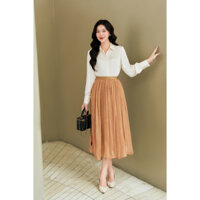 Set lụa chân váy màu nâu, áo sơ mi kem Lalastyle