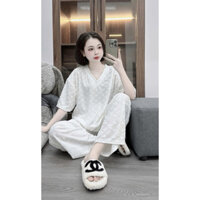 Sét Lv cổ tim áo kèm quần