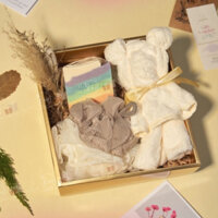 Set Quà Xà Phòng Scentsy + Khăn Gấu + Bông Tắm + Bó Hoa Khô + Hộp Quà Vuông Nhỏ, Quà Tặng 8/3 Xinh Thơm Độc Đáo