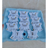 sét quần áo  real madrid(không kèm labubu,chỉ có quần và áo)