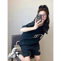 Set Quần Đùi Áo Thun In 1977 Nữ - Bộ đồ short ống rộng kèm phông tay lỡ Unisex Dáng Ullzang - Đen