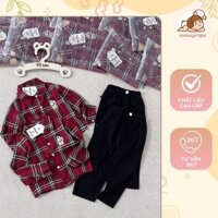 SET SƠ MI THÊU GẤU CARO ĐỎ QUẦN KAKI ĐEN