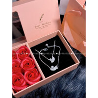 Set thiên nga gồm Lắc tay + dây chuyền 2 màu Fullbox vương miện