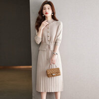 SÉT VÁY LEN LÔNG CỪU 2 CHI TIẾT VIỀN CỔ NGỌC ( ẢNH THẬT TỰ CHỤP SÀN NHÉ )