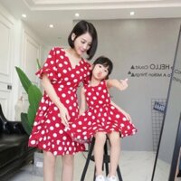 Set váy mẹ và bé chấm bi đỏ lai bèo Quảng Châu
