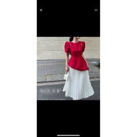 Sét váy thiết kế chân váy dập ly cùng áo khoé eo