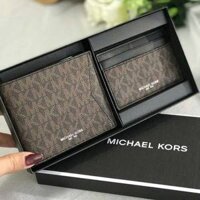 Set ví nam Michael Kors màu nâu (1 ví to kích thước 9 x 11cm và 1 ví nhỏ) - Ví Michael Kors