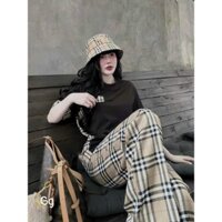 Set xịn 2 món gồm áo thun ngắn tay phối caro  mix quần dài ống rộng hottrend