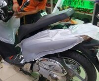 SH Ý màu đỏ dán decal nhôm xước đổi màu