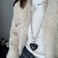 Shijia Ngọc Trai Dài Đen Trái Tim Vòng Cổ Đa Năng Ngọt Ngào Thoáng Mát Cá Tính Niche Ins Xám Xương Đòn Dây Xích Áo Len Thu Đông