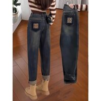 Shop Harem Jeans Nữ Harem Jeans 2025 Mùa Xuân Rời Bao Đáy Ôm Hơn Nhìn Plus Size Quần Cà Rốt Eo Cao Bố Quần Hợp Thời Trang Cửa Hàng Harem Jeans Nữ 2025 Mùa Xuân Rời Bao Đáy Ôm Hơn Nhìn Plus Size Quần Cà Rốt Eo Cao Bố Quần hợp thời trang 8.72.28