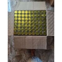 Sỉ .( 1.Thùng 162 Hũ 75ml .) Thủy Tinh Nắp Thiếc Tròn Vàng & Đen )