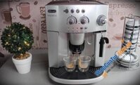 Siêu chất lượng: Máy pha cà phê tự động DeLonghi ESAM 4200S