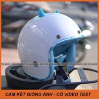 Siêu cute cho biker nón bảo hiểm 3/4 màu trắng lót xanh biển kèm sừng nhựa mini đi phượt