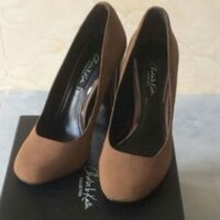 Siêu phẩm giày Charles and Keith chính hãng