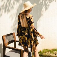 Singapore Quần Áo Thiểu Số Dân Tộc Quần Áo Qianru Đi Biển Kỳ Nghỉ Đi Biển Váy Cổ Chữ v Nữ Mùa Hè Mỏng Hơn Nhìn Voan Hoa Giữa Chiều Dài Váy