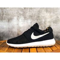 (Size 42.5) Giày Thể Thao Chính Hãng NIKE ROSHE RUN BR `