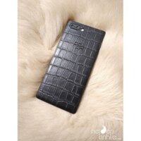 Skin dán da BlackBerry Keytwo – dán da dập vân cá xấu màu đen