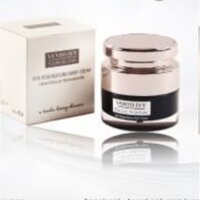 Skin Regenerating Night Cream – Kem trắng da chống lão hoá ban đêm