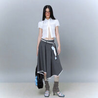 So Dópe.Club - Áo sơ mi ngắn bèo nhún phối ren và chân váy kaki lửng vạt xéo