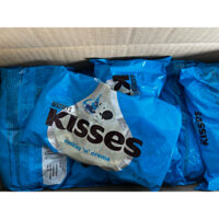 Socola (9/2025) Kẹo Chocolate hershey's kisses 315g cookies 'n' creme màu xanh hàng Mỹ