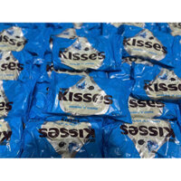 Socola (9/2025) Kẹo hershey's kisses 315g cookies 'n' creme màu xanh hàng Mỹ