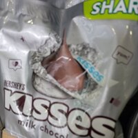SOCOLA HERSHEY'S KISSES MILK CHOCOLATE CHÍNH HÃNG(306 gam)