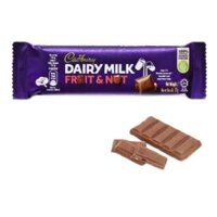 Socola sữa trái cây & hạt Cadbury Dairy Milk 32 g