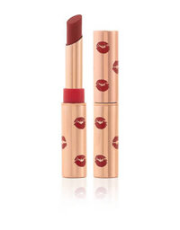 Son Charlotte Tilbury Berry Lucky màu đỏ mận