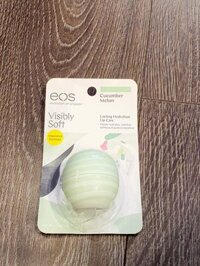 Son Dưỡng EOS Visibly Soft Hương Dưa Leo 7g - Hàng Mỹ