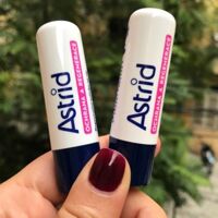 Son Dưỡng Môi Mỡ Hươu Astrid giúp bảo vệ môi