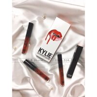Son kem Kylie Velvet Liquid