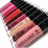 Son kem lì Wet n wild megalast liquid catsuit