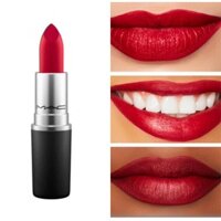 SON MAC: Ruby Woo/ Very matte vivid blue-red