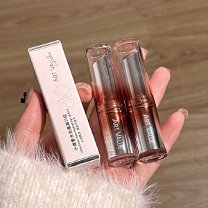 Son môi chống lão hóa Celebrity