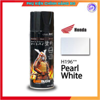 Sơn Xịt Samurai Màu Trắng Ngọc Trai Mã H196 sơn trên nền trắng