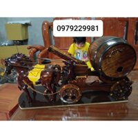 Song mã kéo bom rượu