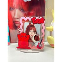 Song Yuqi Acrylic 10cm Đứng Thẻ Quạt Ngoại Vi Thẻ Giải Trí Hàn Quốc Thẻ Ảnh Hộp Bảo Quản Trang Trí Máy Tính Để Bàn Đồ Trang Trí