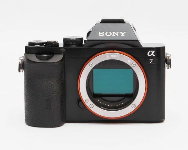 Máy ảnh Mirror Less Sony Alpha A7 (ILCE-7) Body - 24.3 MP