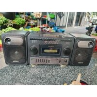 Sony CFS-1033S Cassette Recorder/Radio FM/MW/SW1/2 Stereo Player còn rất đẹp 😍. Hàng chính hãng Sony nhập khẩu.