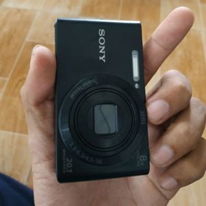 Máy ảnh kỹ thuật số Sony Cyber shot DSC-W830 - 20.1 MP