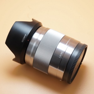 Ống kính Sony SEL 50mm F/1.8 (Chính hãng)