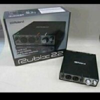 Sound card Roland Rubix22